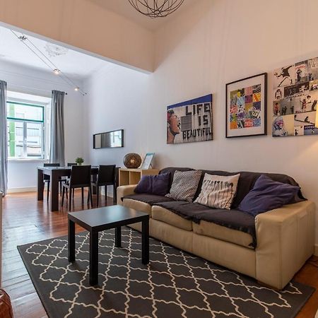 Typical 2Bdr Apartment In Lisbon By Lovelystay Exterior photo