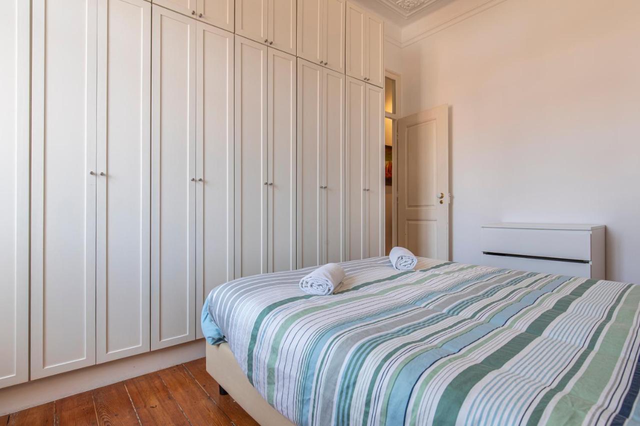 Typical 2Bdr Apartment In Lisbon By Lovelystay Exterior photo